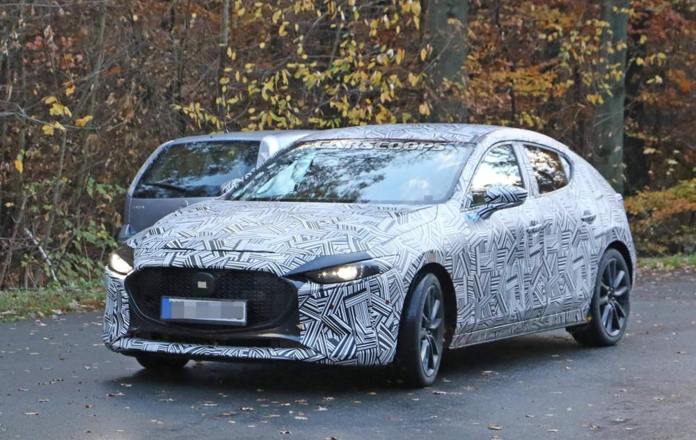 Mazda3 2019 trên đường thử tại châu Âu Mazda3 2019 trên đường thử tại châu Âu