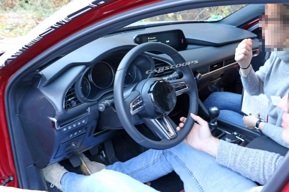 Nội thất bên trong chiếc Mazda3 2019 trên đường thử Nội thất bên trong chiếc Mazda3 2019 trên đường thử