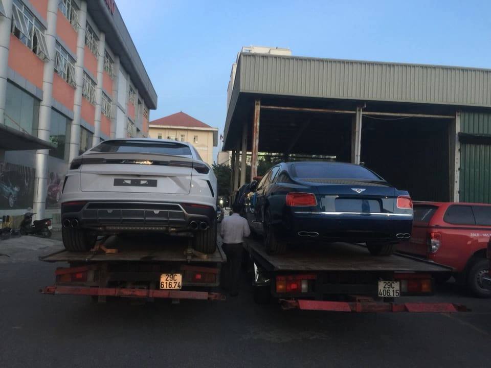 Siêu SUV Lamborghini Urus cùng Bentley Flying Spur V8 S Nam tiến