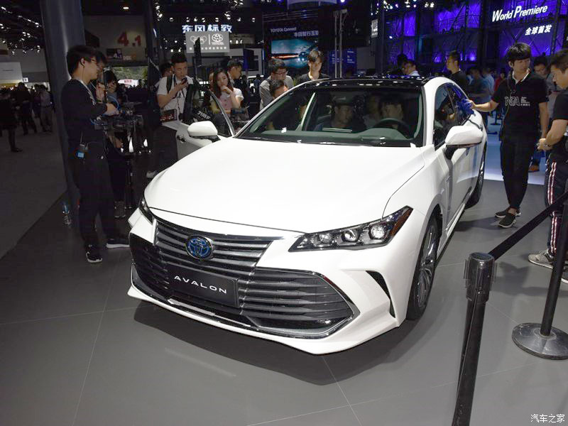 Toyota Avalon 2019 có giá mềm tại Trung Quốc Toyota Avalon 2019 có giá mềm tại Trung Quốc