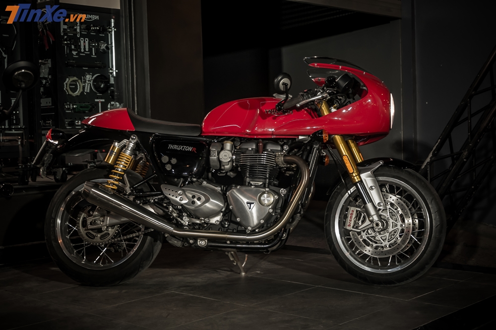 Triumph Thruxton R điệu đà trong ngày ra mắt showroom