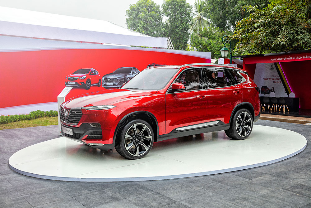 VinFast LUX SA2.0 sử dụng động cơ BMW chung với LUX A2.0 VinFast LUX SA2.0 sử dụng động cơ BMW chung với LUX A2.0