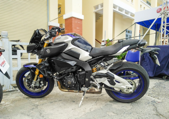 Yamaha MT-10 dòng Hyper naked mạnh mẽ Yamaha MT-10 dòng Hyper naked mạnh mẽ