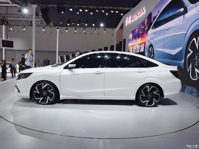Honda Envix được phát triển dựa trên cơ sở gầm bệ của City