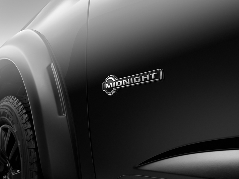 Logo Midnight trên trên sườn xe Logo Midnight trên trên sườn xe