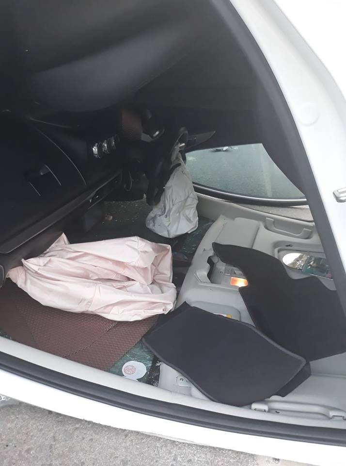 Túi khí bên trong chiếc Mazda3 bung ra