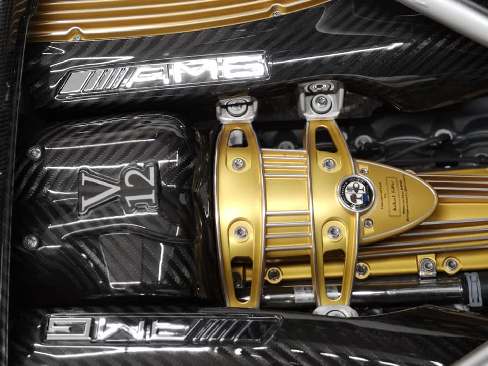 Động cơ V12 do AMG sản xuất cho Pagani Huayra mui trần