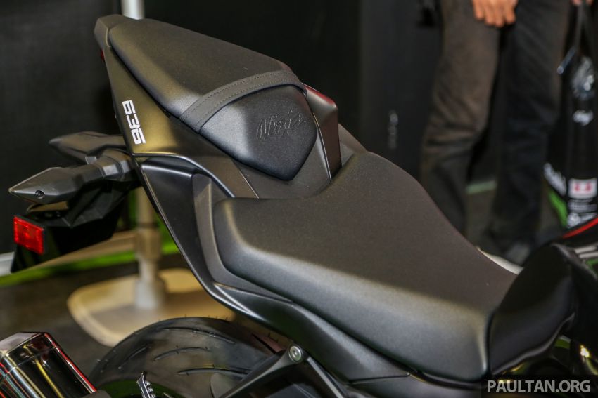 Đuôi xe Kawasaki Ninja ZX-6R