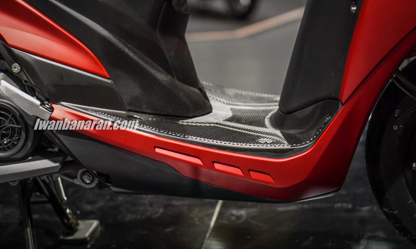 Sàn đề chân khá rộng rãi