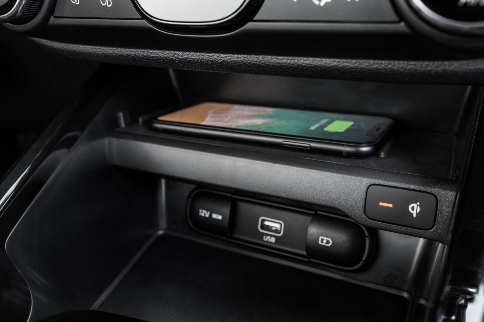 Khay sạc điện thoại thông minh không dây