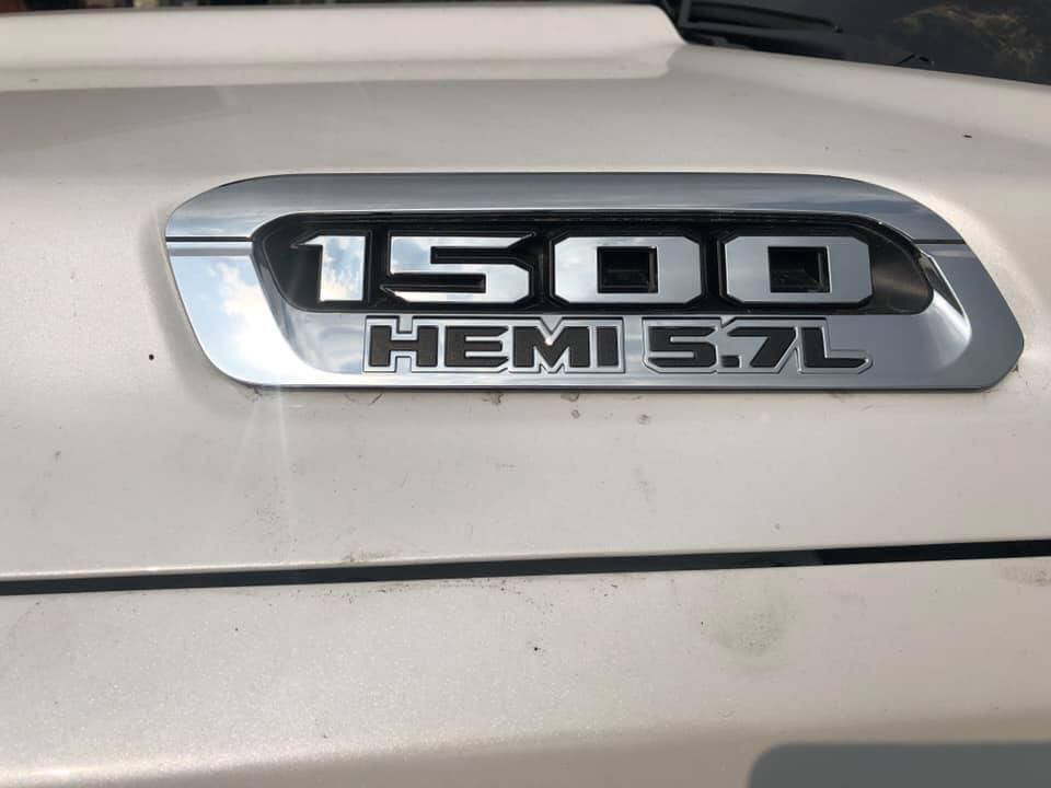 Ram 1500 Limited 2019 đầu tiên cập bến Việt Nam được trang bị động cơ V8, dung tích 5.7 lít Ram 1500 Limited 2019 đầu tiên cập bến Việt Nam được trang bị động cơ V8, dung tích 5.7 lít