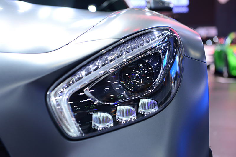 Đèn pha Full LED Đèn pha Full LED