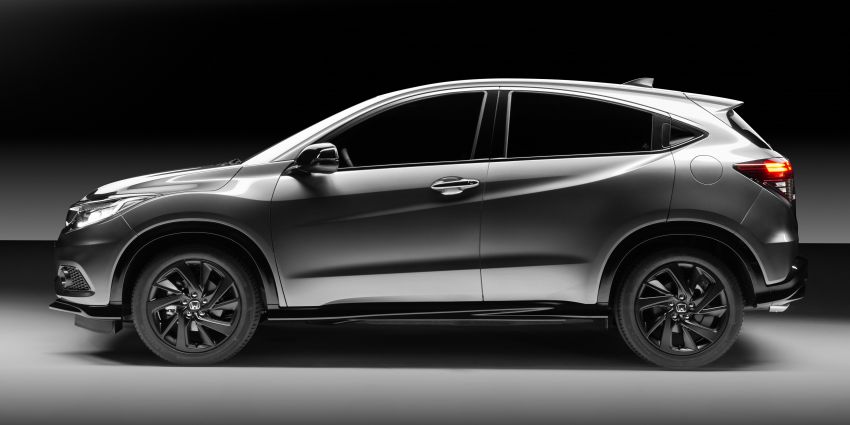 Phía bên sườn của Honda HR-V Sport