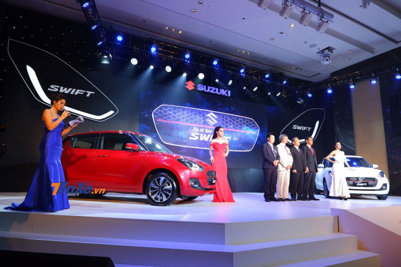 Suzuki Swift 2018 chính thức ra mắt Việt Nam tại sự kiện ở Hà Nội Suzuki Swift 2018 chính thức ra mắt Việt Nam tại sự kiện ở Hà Nội