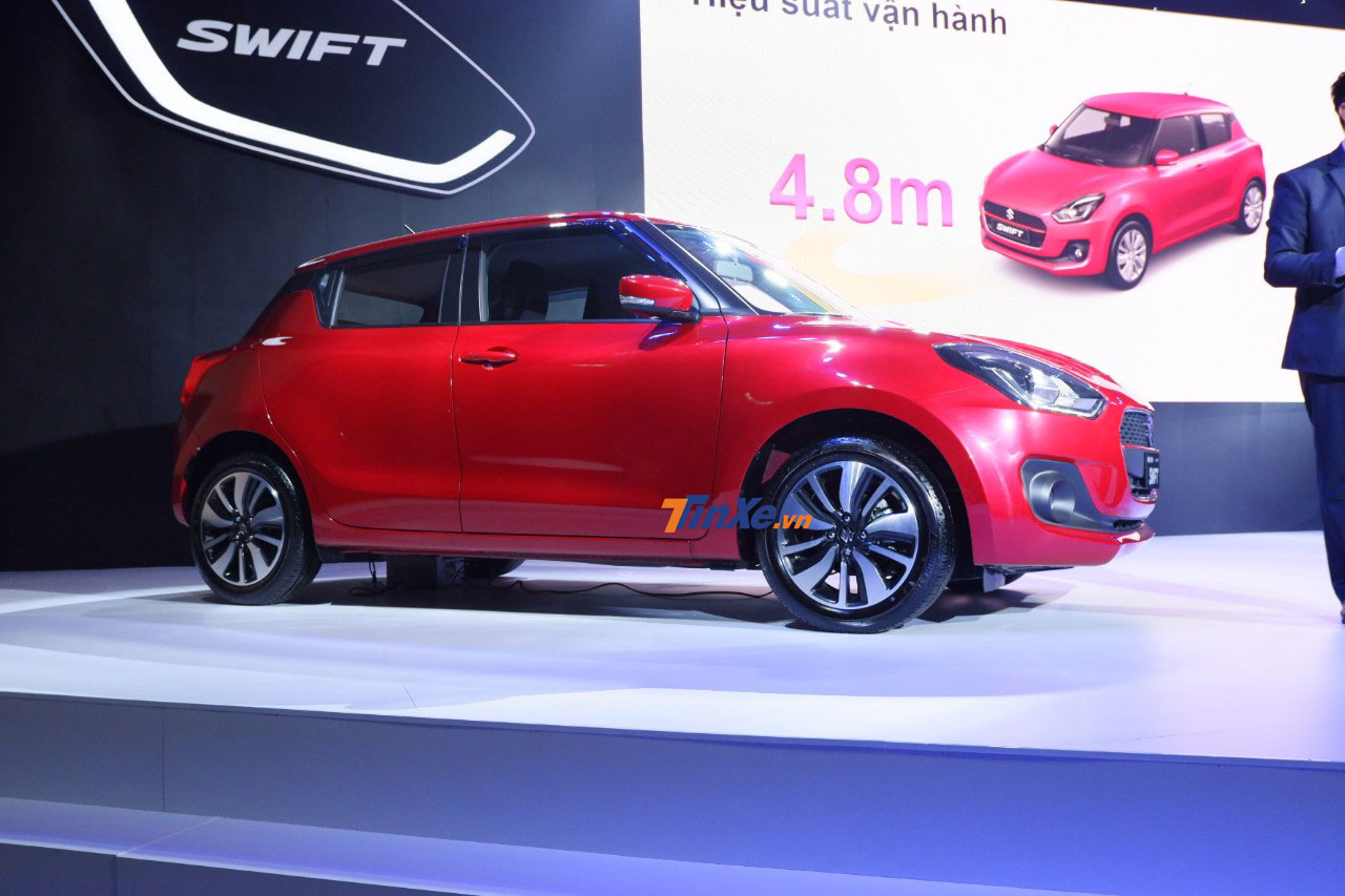 Suzuki Swift 2018 có kích thước lớn hơn trước Suzuki Swift 2018 có kích thước lớn hơn trước
