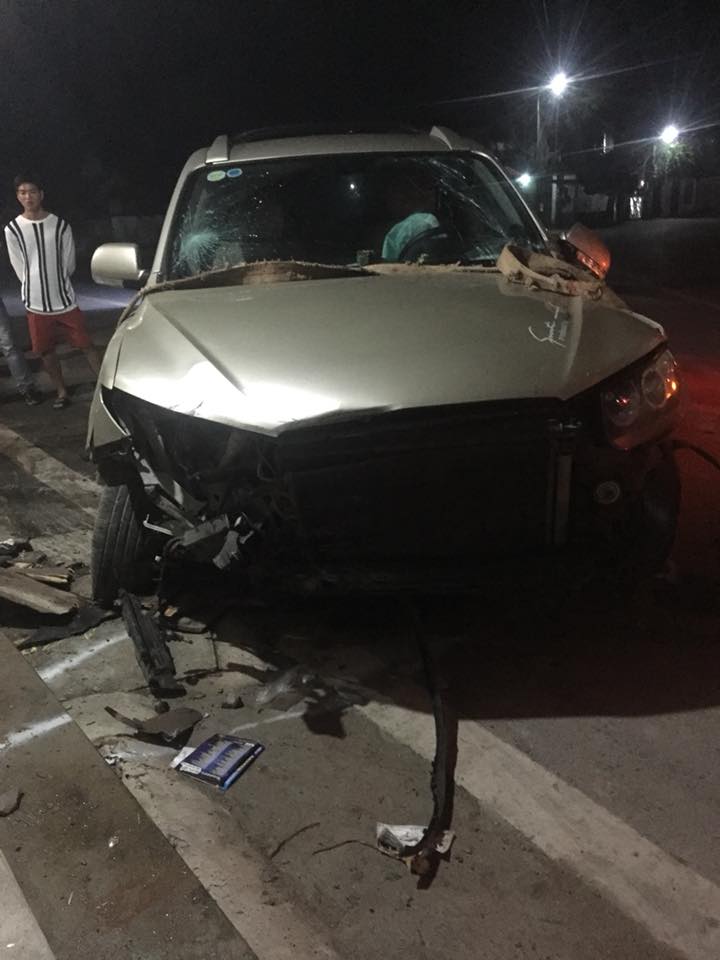 Thiệt hại cho chiếc Hyundai Santa Fe khá nặng