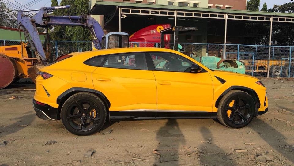Điểm danh 3 chiếc SUV Lamborghini Urus về Việt Nam trong năm 2018 tuy6y