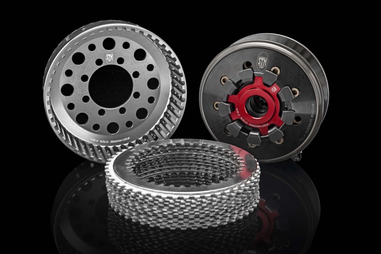 Bộ côn khô của Ducati Panigale V4 R sẽ do STM sản xuất Bộ côn khô của Ducati Panigale V4 R sẽ do STM sản xuất
