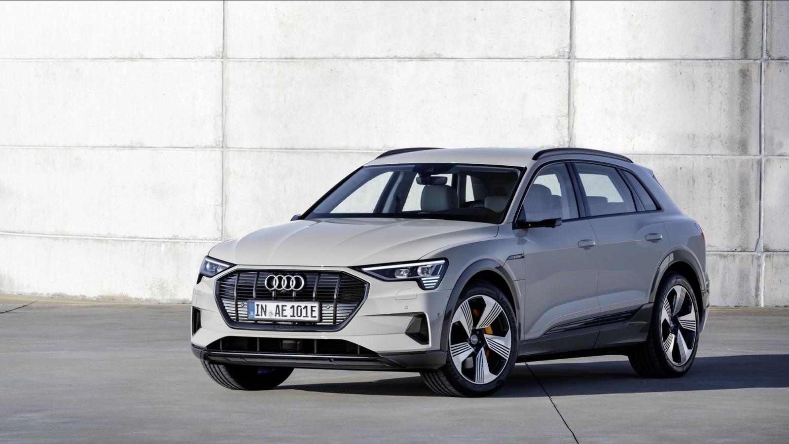 Audi e-tron là mẫu SUV điện được nhiều người săn đón kể từ lúc mới ra mắt