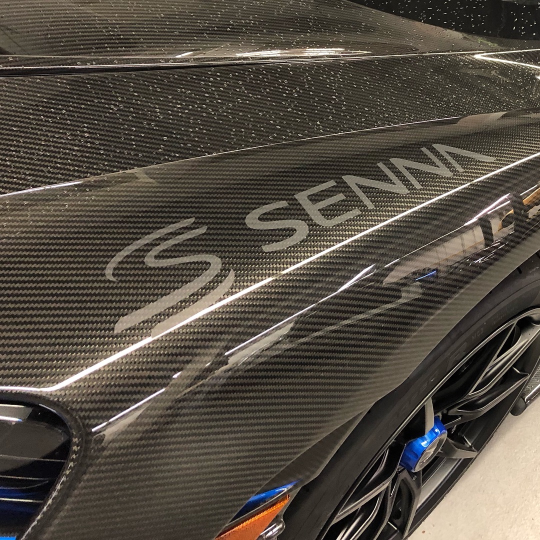 Siêu phẩm này có bộ áo sợi carbon trần Siêu phẩm này có bộ áo sợi carbon trần