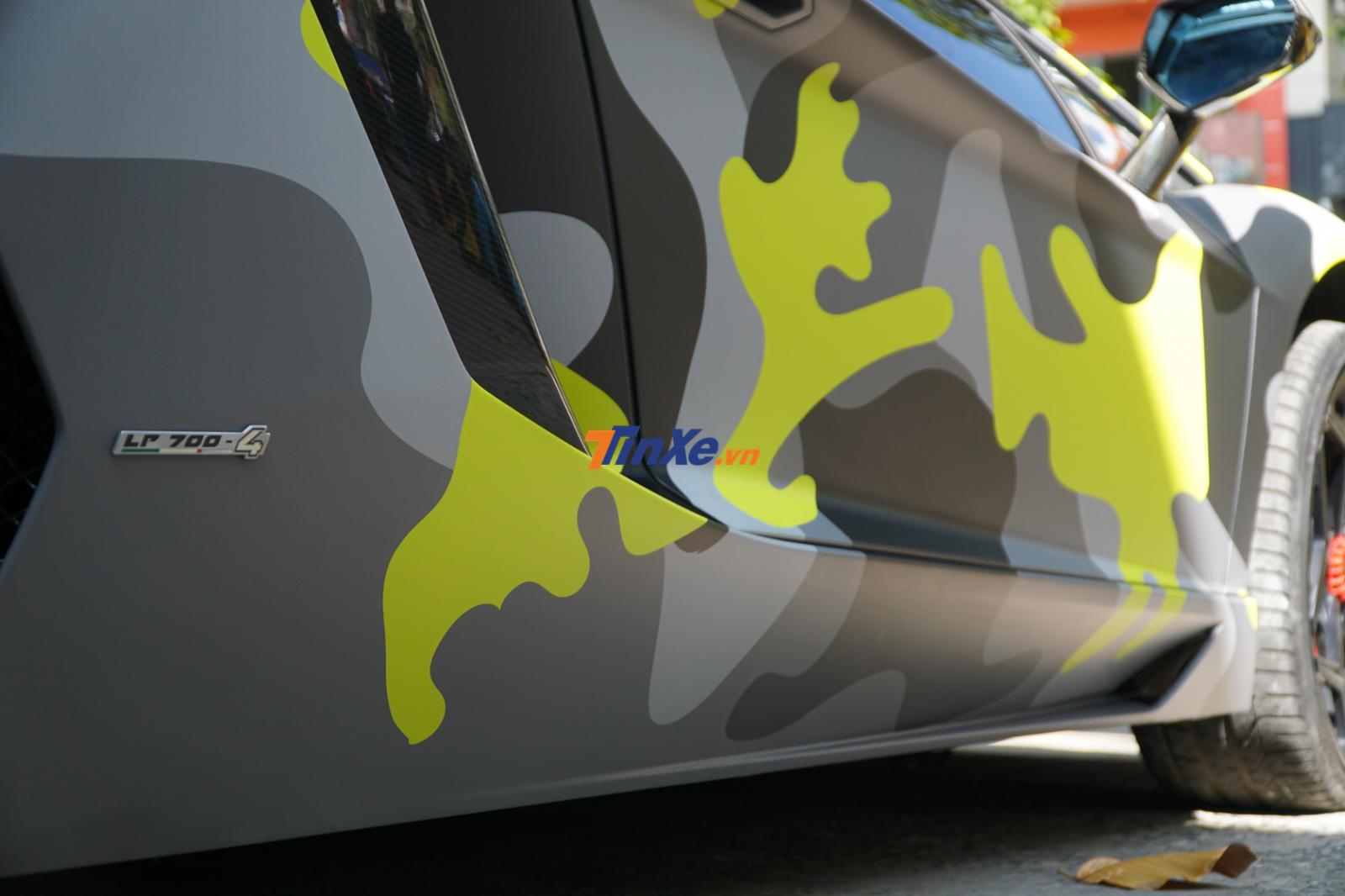  Kh&ocirc;ng c&oacute; n&acirc;ng cấp n&agrave;o cho động cơ V12, dung t&iacute;ch 6,5 l&iacute;t của si&ecirc;u xe Lamborghini Aventador LP700-4