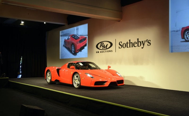 Chiếc siêu xe Ferrari Enzo thứ 400 xuất xưởng trong phiên đấu giá