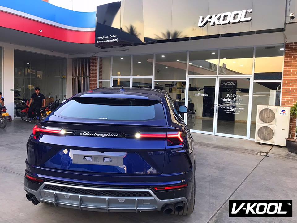  Tại thị trường châu Âu, Lamborghini Urus có giá bán khởi điểm vào khoảng 172.000 Euro, tương đương 4,6 tỷ đồng