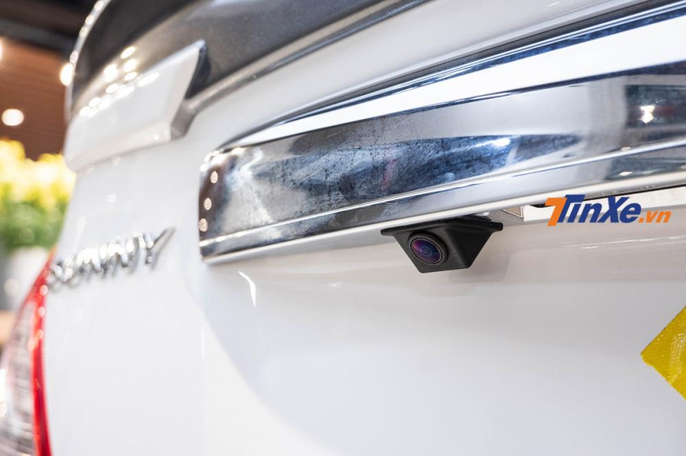 Nissan Việt Nam tung khuyến mãi cho khách hàng mua Sunny và X-Trail đón Tết