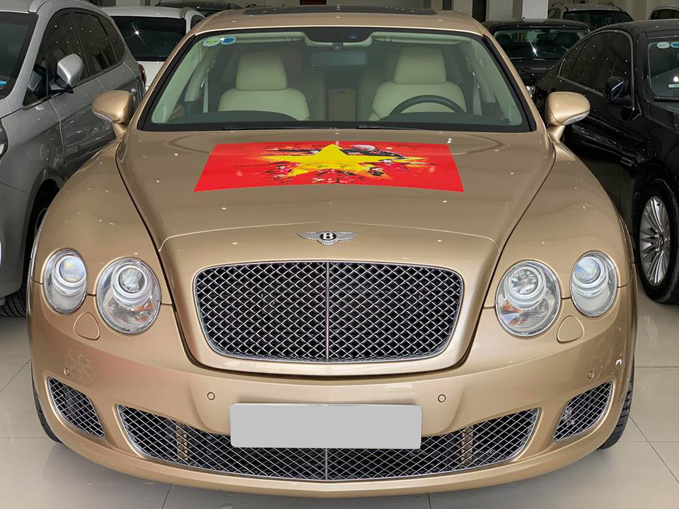 Rao bán xe siêu sang Bentley Continental Flying Spur Speed đã qua sử dụng