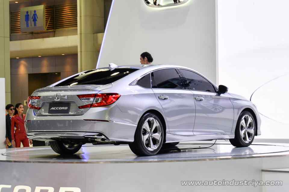 Honda Accord 2019 tại Việt Nam sẽ có ngoại hình giống với phiên bản Mỹ Honda Accord 2019 tại Việt Nam sẽ có ngoại hình giống với phiên bản Mỹ