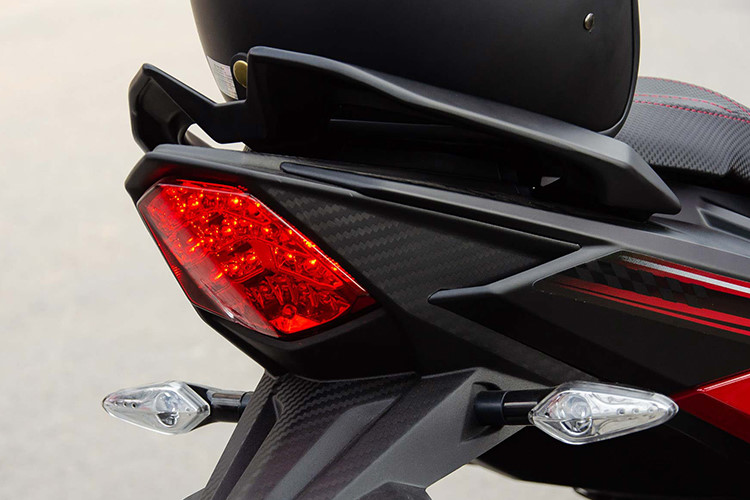 Đèn hậu của SYM StarSR125 Đèn hậu của SYM StarSR125