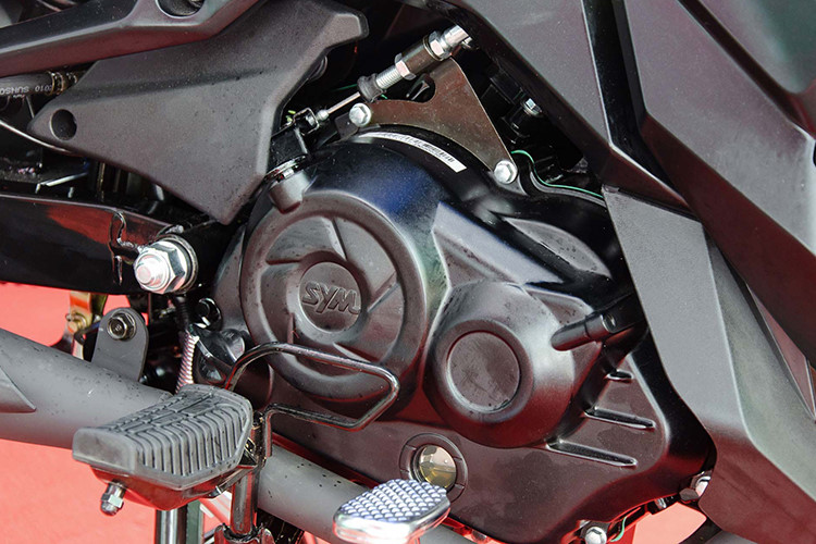 Khối động cơ của SYM StarSR 170 Khối động cơ của SYM StarSR 170