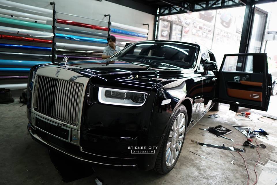 Số lượng Rolls-Royce Phantom VIII cập bến Campuchia đã hơn con số 6 Số lượng Rolls-Royce Phantom VIII cập bến Campuchia đã hơn con số 6