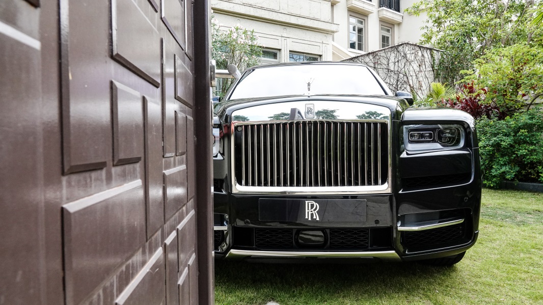 SUV siêu sang Rolls-Royce Cullinan có giá hơn 22,37 tỷ đồng tại Hồng Kông