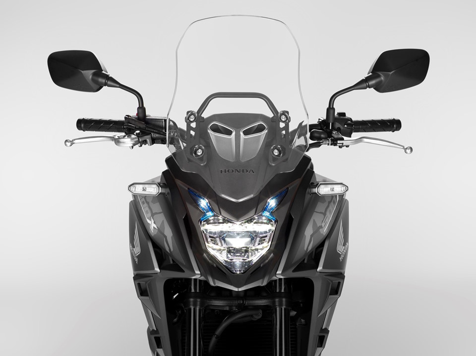 Kính chắn gió của CB500X 2019 to và cao hơn Kính chắn gió của CB500X 2019 to và cao hơn