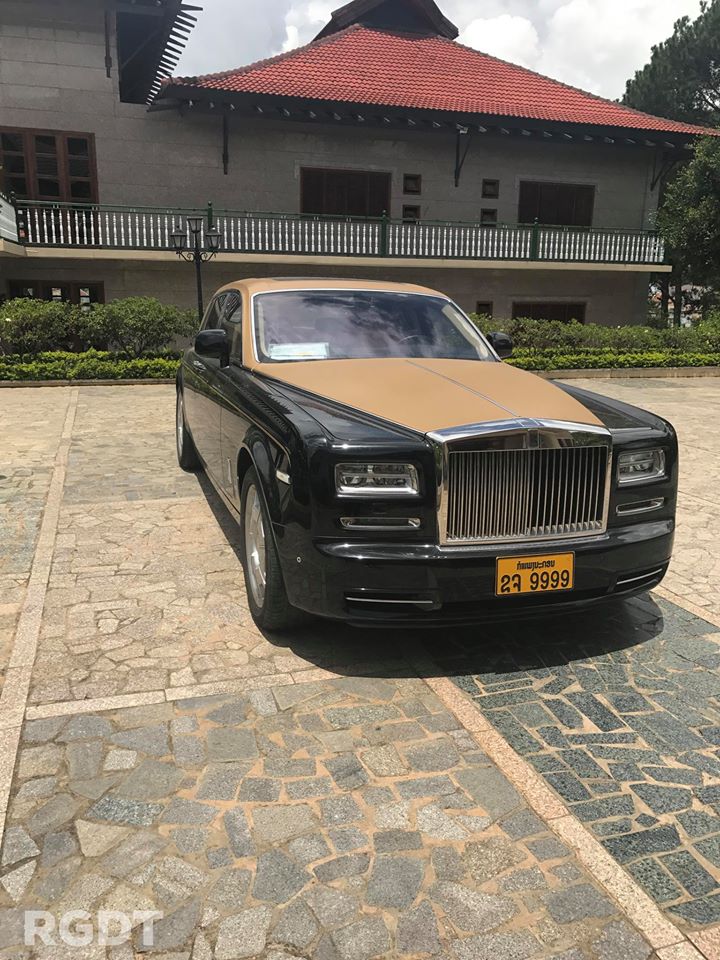 Còn đây là chiếc Rolls-Royce Phantom Series II mang biển tứ quý 9 của Lào