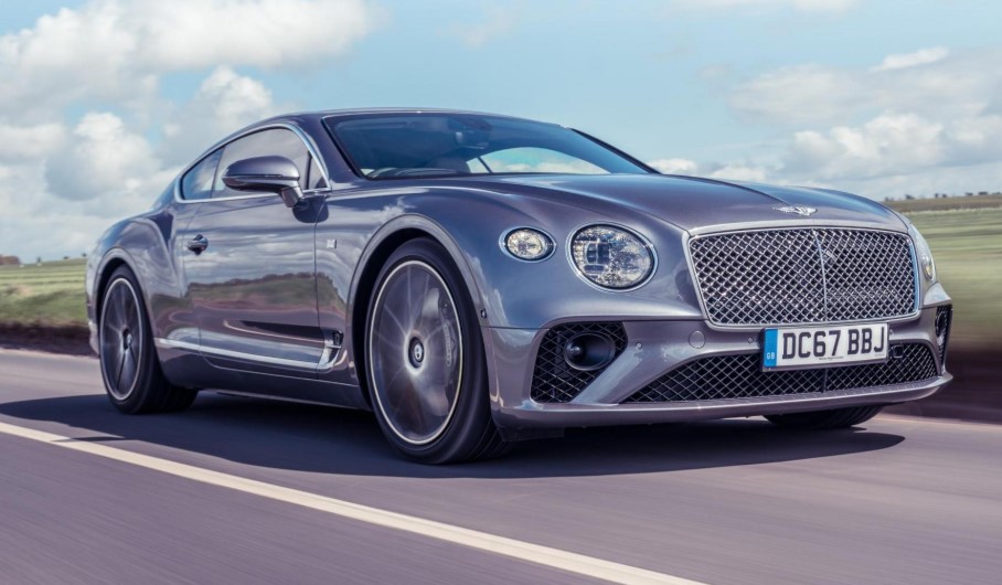 Chiếc xe tốt hơn thế hệ cũ ở mọi mặt, dù vậy vẫn thiếu chút gì đó để khiến chiếc Continental có đúng chất grand touring