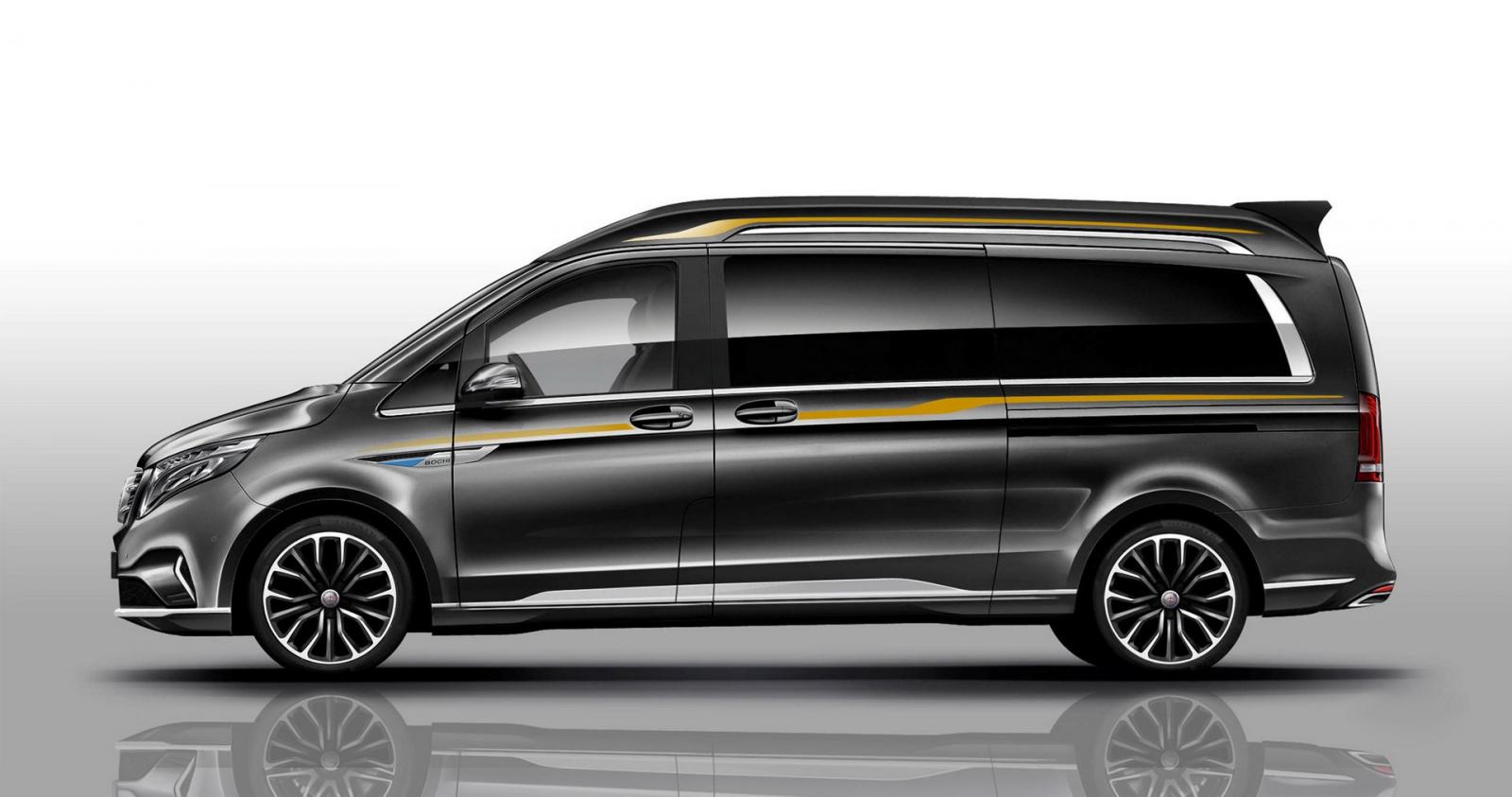 Vulcanus được trang bị cửa trượt như Mercedes-Benz V260L tiêu chuẩn