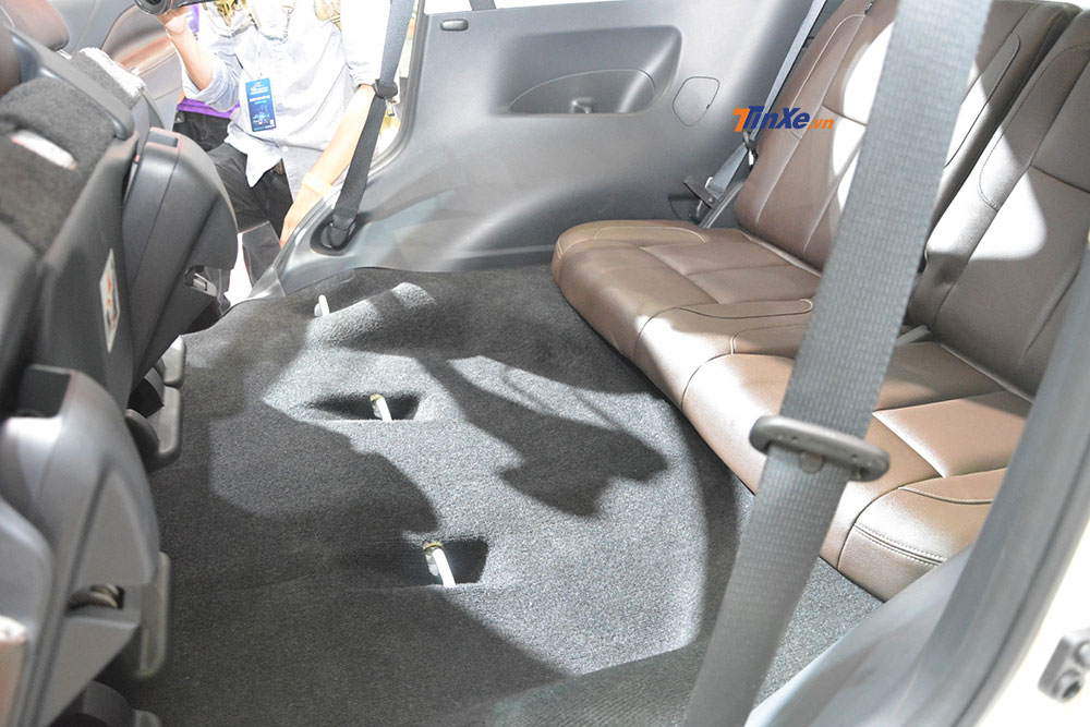 Nissan Terra liệu có đủ sức “ngang cơ” cùng Toyota Fortuner?