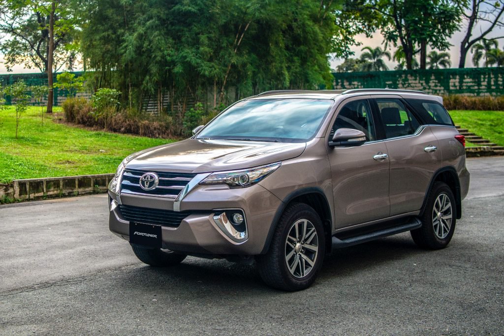 Nissan Terra liệu có đủ sức “ngang cơ” cùng Toyota Fortuner?