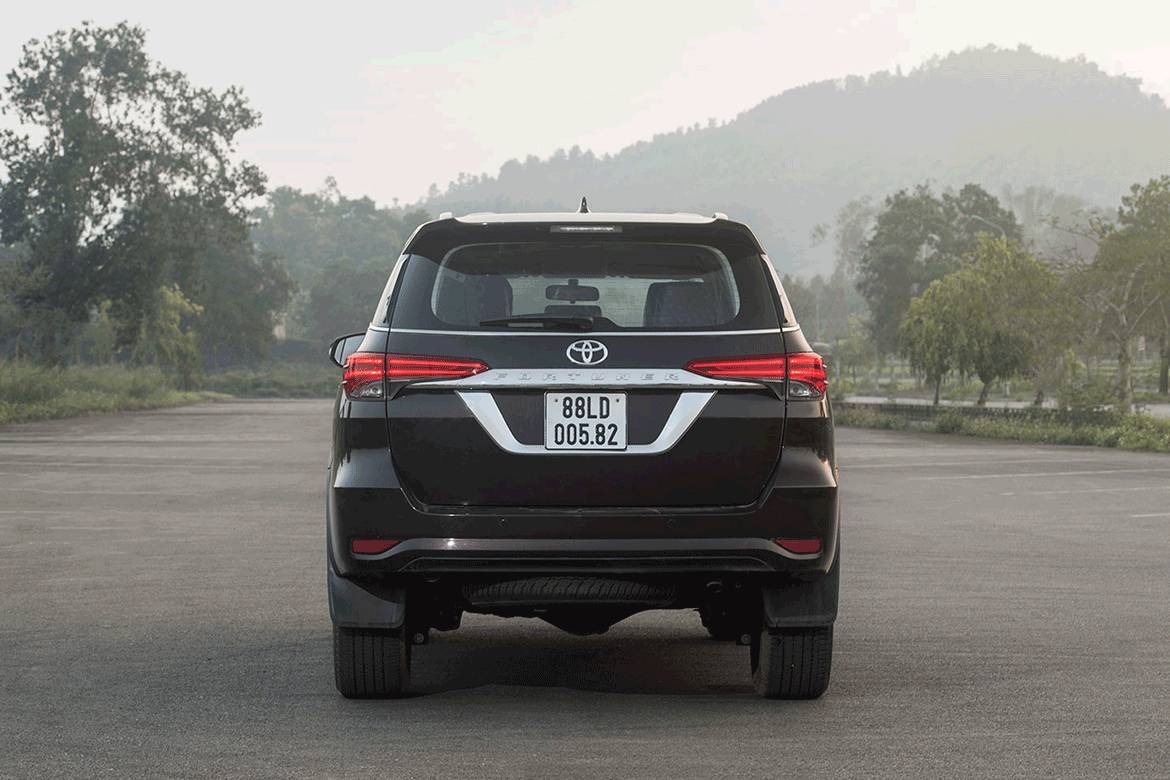 Nissan Terra liệu có đủ sức “ngang cơ” cùng Toyota Fortuner?