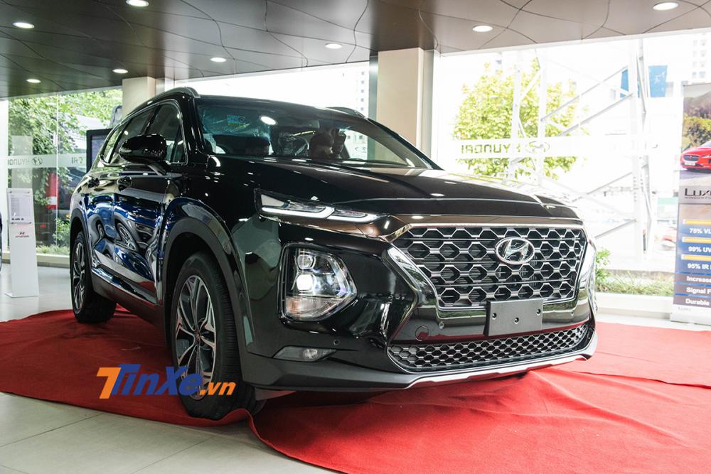 Hyundai Santa Fe 2019 sẽ không bị cắt trang bị và có tới 6 phiên bản 