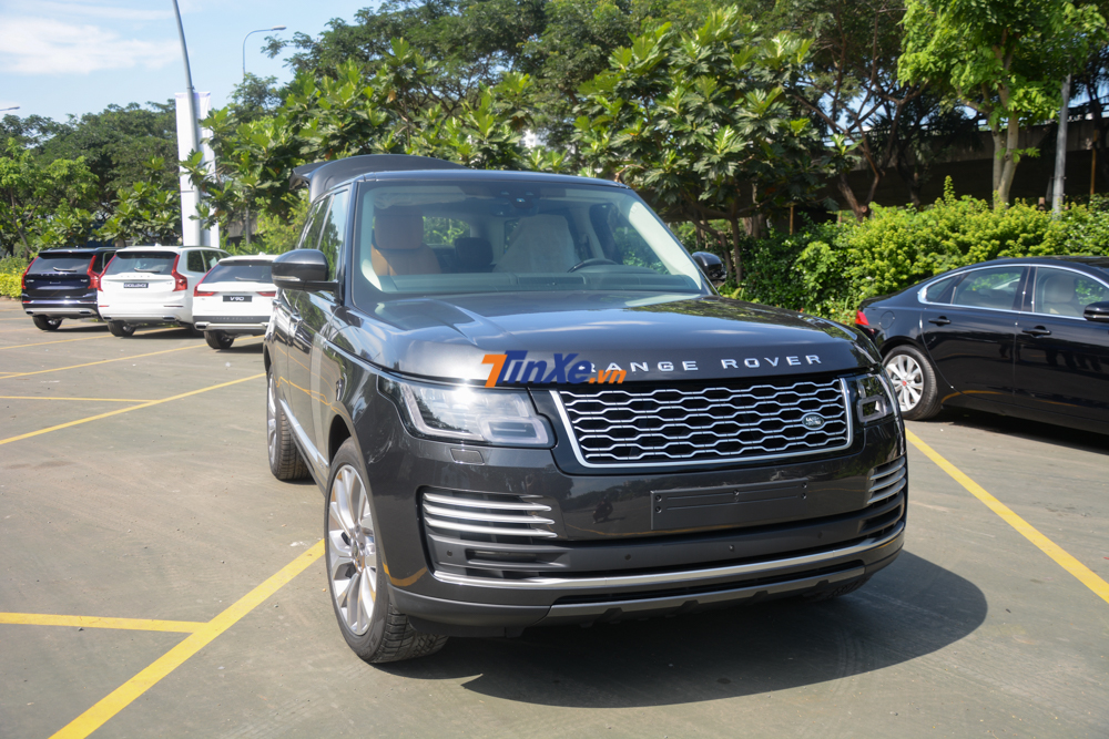  Range Rover Autobiography LWB đời 2018 nhập chính hãng có giá 10,099 tỷ đồng 