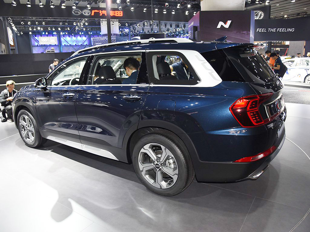 Hyundai Santa Fe 2019 phiên bản Trung Quốc sở hữu bộ vành hợp kim và cột D khác biệt Hyundai Santa Fe 2019 phiên bản Trung Quốc sở hữu bộ vành hợp kim và cột D khác biệt