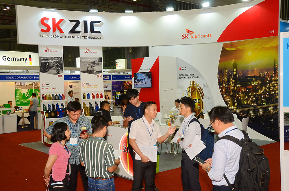 Triển lãm Automechanikia 2019 hứa hẹn sẽ quy tụ nhiều thương hiệu quốc tế trong lĩnh vực công nghiệp phụ trợ. Triển lãm Automechanikia 2019 hứa hẹn sẽ quy tụ nhiều thương hiệu quốc tế trong lĩnh vực công nghiệp phụ trợ.