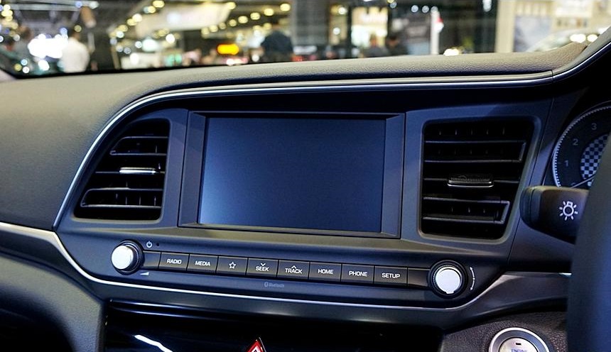 Màn hình thông tin giải trí của Hyundai Elantra 2019