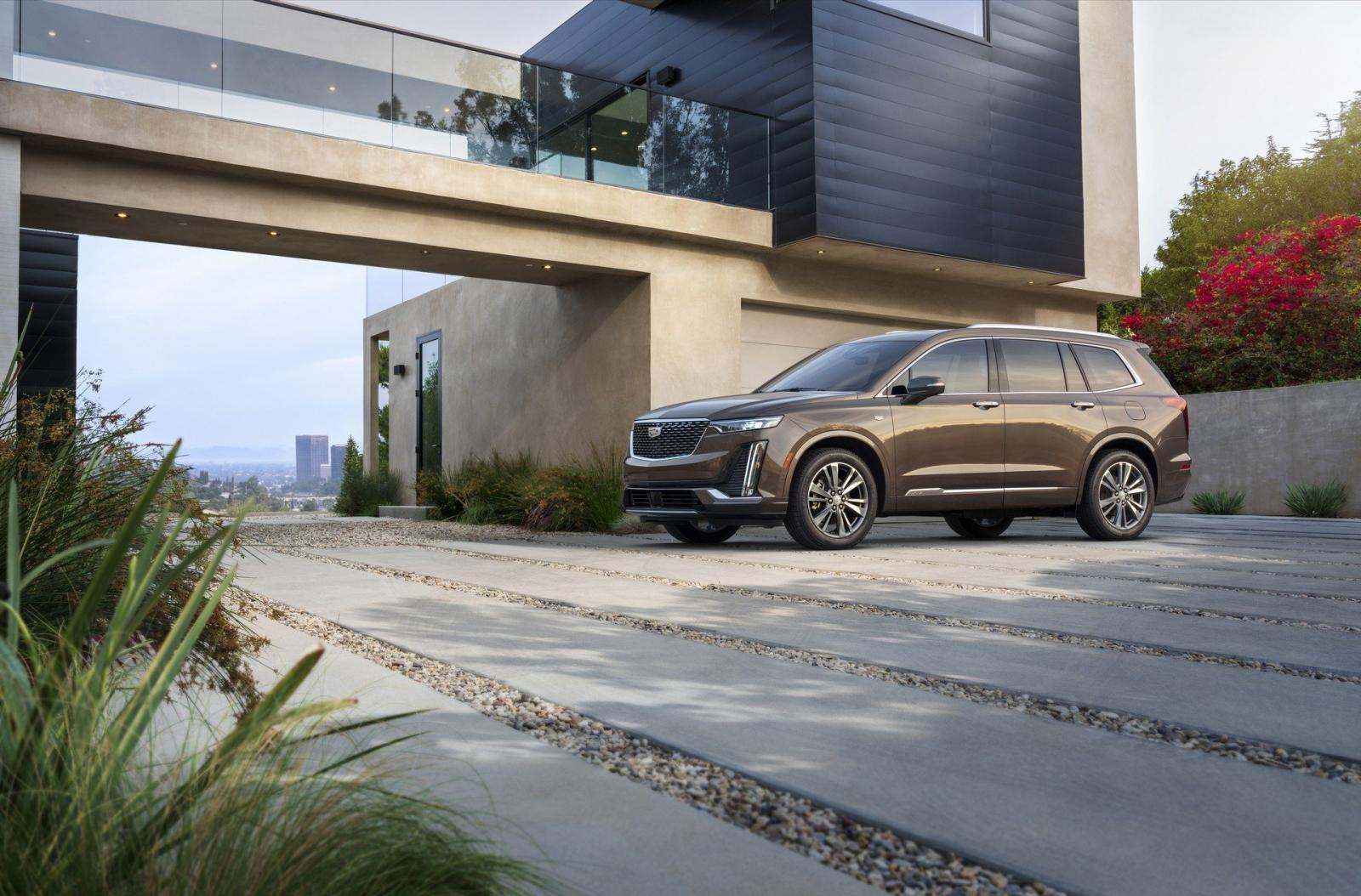 Cadillac XT6 2020 sử dụng động cơ xăng V6 mạnh mẽ