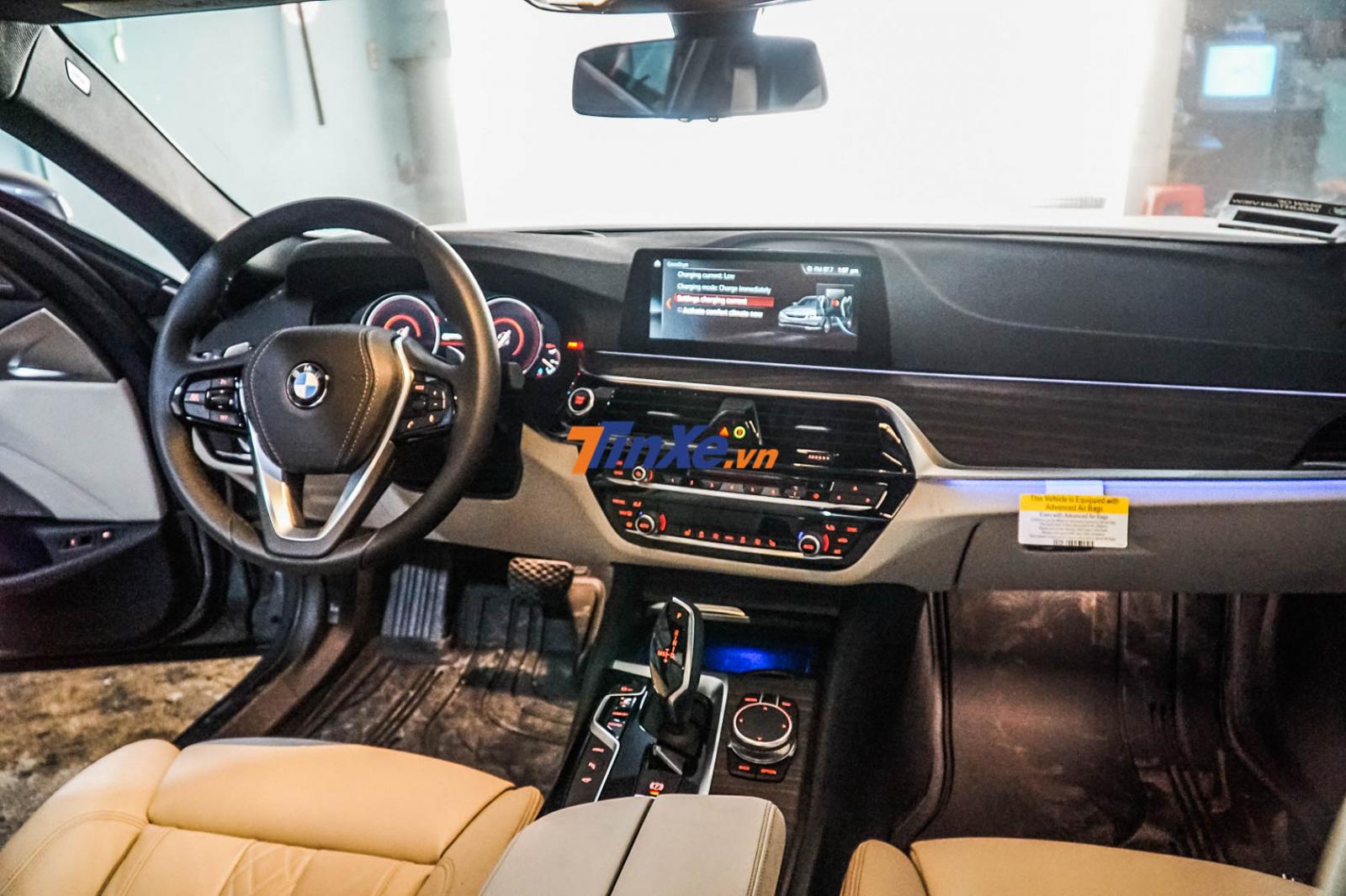 Nội thất BMW 530e 2019 độc nhất Việt Nam Nội thất BMW 530e 2019 độc nhất Việt Nam