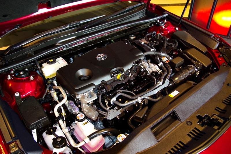 Toyota Camry 2019 về Việt Nam sẽ có 2 phiên bản cùng 2 loại động cơ 2.0L hoặc 2.5L