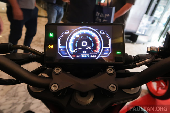 CFmoto 250 NK 2019